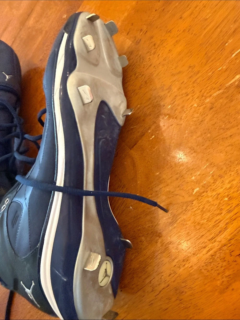 Jordan navy athletic